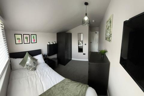 undefined, Gillingham Road, Gillingham ME7