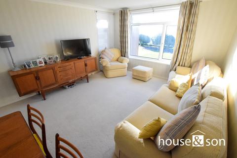 3 bedroom apartment for sale, Elizabeth Court, Grove Road, East Cliff, Bournemouth, BH1