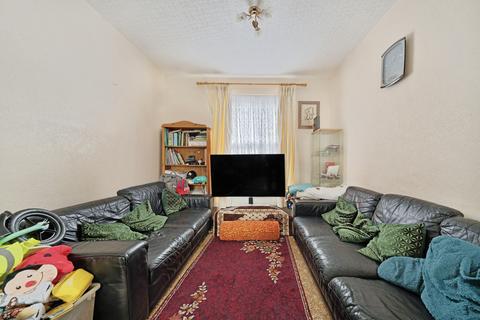 2 bedroom terraced house for sale, Morley Avenue, London N22