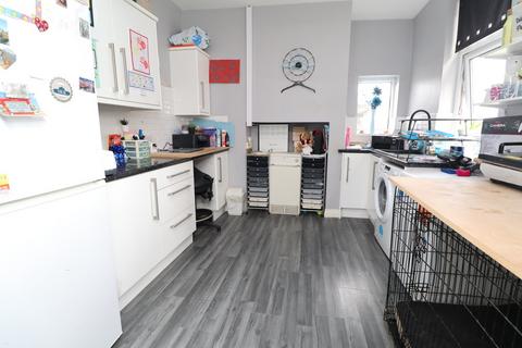 4 bedroom terraced house for sale, Co-operative Street, Rotherham S63