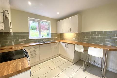 2 bedroom detached house to rent, Napier Road, Bath