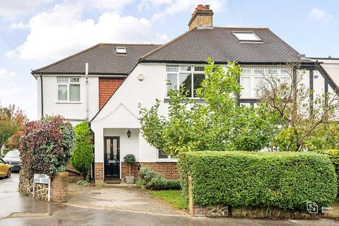 4 bedroom end of terrace house for sale, Oak Avenue, Shirley, CR0