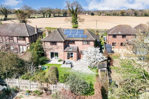 12 School Road, South Walsham, Norwich, NR13 6DZ