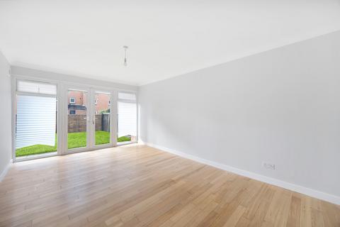 2 bedroom ground floor flat for sale, Burndyke Square, Govan, Glasgow