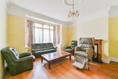 6 Hilldown Road, London, SW16 3DZ