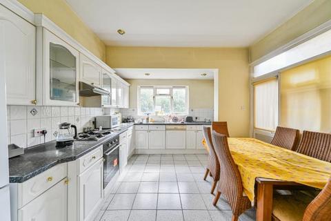 6 Hilldown Road, London, SW16 3DZ