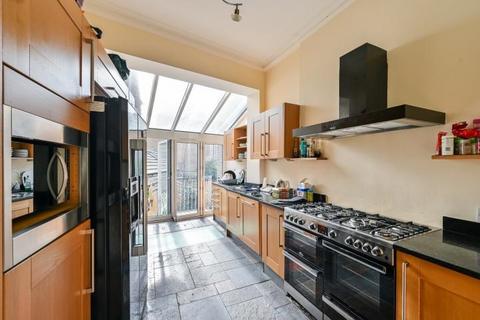 5 bedroom semi-detached house for sale, Harleyford Road, London, SE11