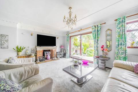 undefined, Guildford Road, Woking GU24