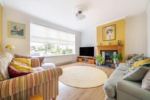 38 Ridgeway Avenue, Barnet, EN4 8TW