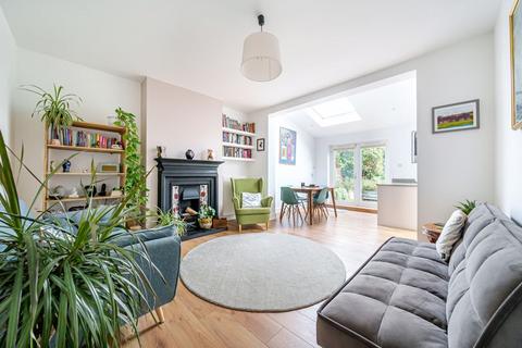 38 Ridgeway Avenue, Barnet, EN4 8TW