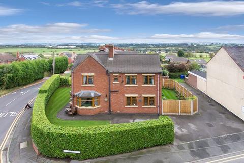 5 bedroom detached house for sale, Handley Street, Packmoor