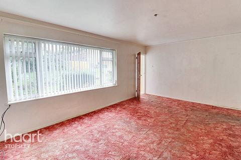 1 bedroom maisonette for sale, Hitchin Road, Luton