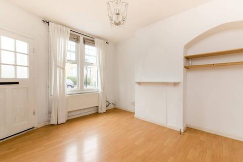 2 bedroom terraced house to rent, Coteford Street, Tooting, London, SW17