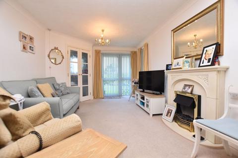 2 bedroom apartment for sale, Windsor Court, Newquay TR7