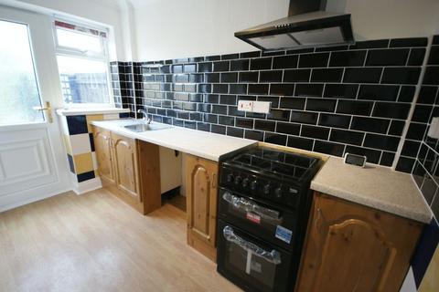 2 bedroom semi-detached house to rent, Windsor Court, Middlesbrough TS6 7QY