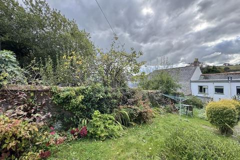 2 bedroom cottage for sale, Trennick Row, Truro