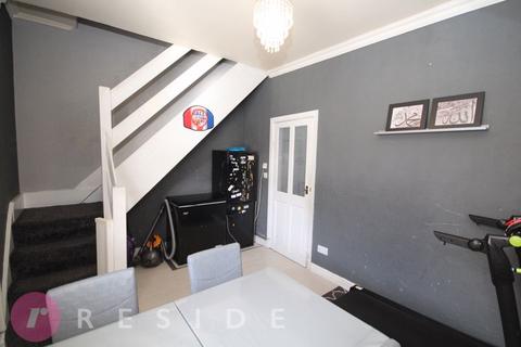 2 bedroom end of terrace house for sale, Berwick Street, Rochdale OL16