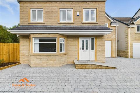 4 bedroom detached house for sale, The Old Sidings, Colne BB8