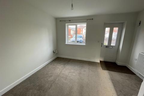 2 bedroom end of terrace house to rent, Raglan Place, Ludlow