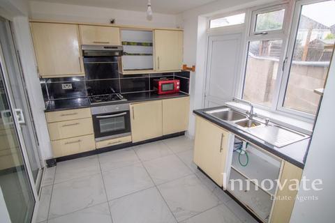 3 bedroom semi-detached house for sale, Linden Avenue, Oldbury B69