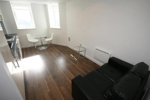 2 bedroom apartment for sale, The Heart, Salford Quay M50