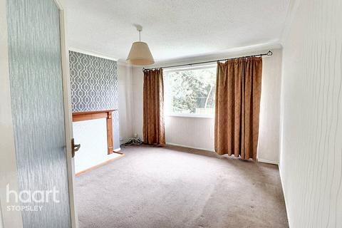 2 bedroom maisonette for sale, Hitchin Road, Luton