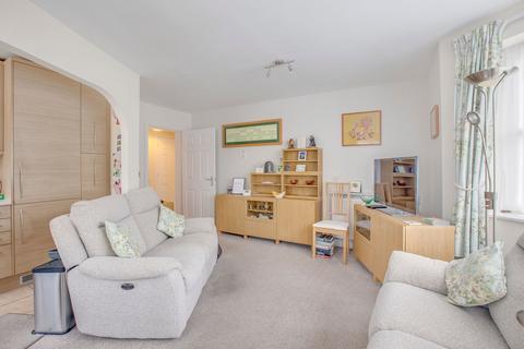 2 bedroom apartment for sale, Stretton Close, Penn, HP10