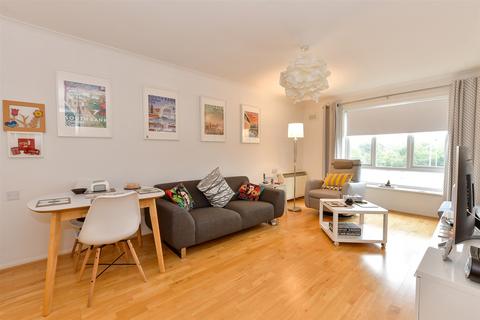 1 bedroom flat for sale, Cambridge Road, Wanstead