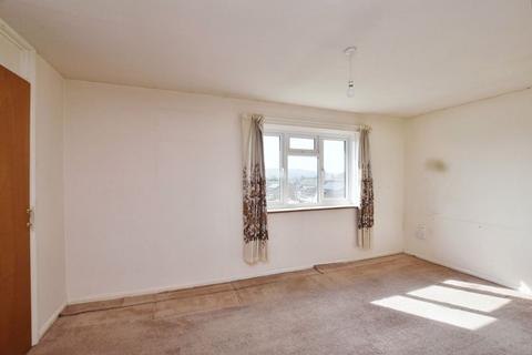 43 Spracklands, Dinton, Salisbury, SP3 5DY