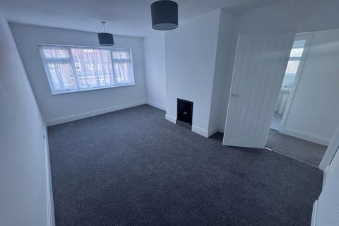 2 bedroom flat for sale, Fairey Avenue, Hayes