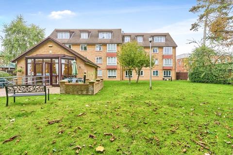 1 bedroom retirement property for sale, Kingston Road, New Malden KT3