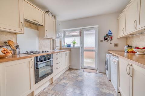 undefined, Hull Road, Bournemouth BH11