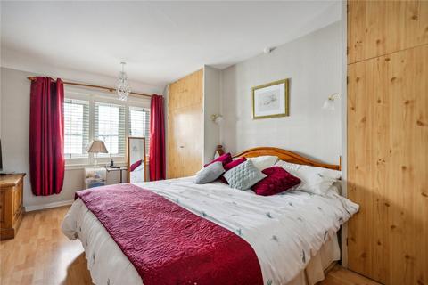 3 bedroom semi-detached house for sale, London W12