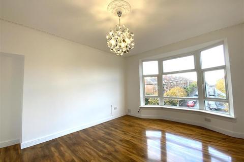 2 bedroom apartment to rent, Maclaren Place, Netherlee, Glasgow