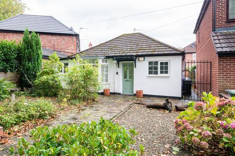 2 bedroom detached bungalow for sale, Crofts Bank Road, Davyhulme, Manchester, M41