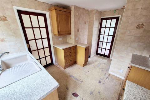 2 bedroom semi-detached house for sale, New Road, Hilton, Derby