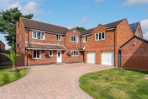 6 bedroom detached house for sale, Doncaster DN7