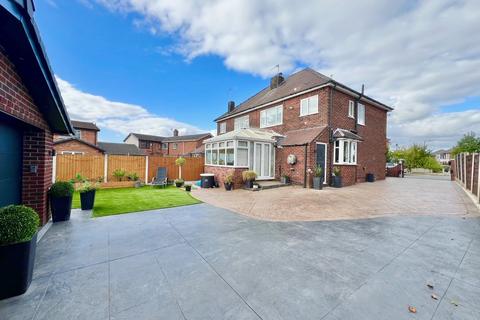 3 bedroom semi-detached house for sale, Throstle Grove, Greater Manchester BL8