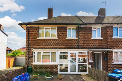 3 bedroom end of terrace house for sale, Oakleigh Way, Mitcham CR4