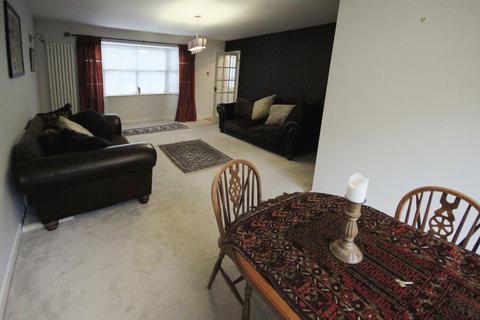 3 bedroom semi-detached house to rent, Chapel Place, Durham DH1