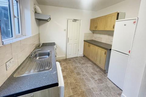 1 bedroom apartment to rent, Meanley Road, London E12