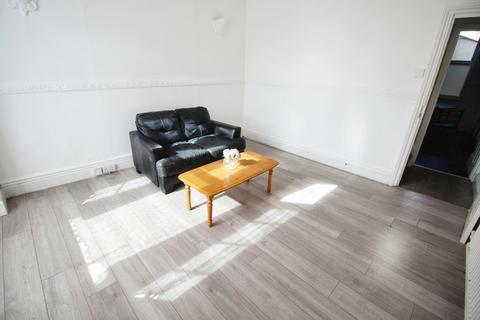 10 Glover Road, Sheffield, S8 0ZW
