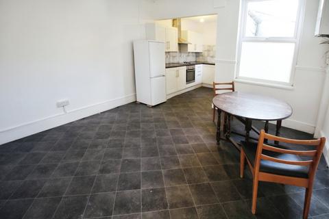 10 Glover Road, Sheffield, S8 0ZW