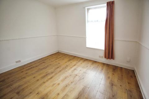 10 Glover Road, Sheffield, S8 0ZW