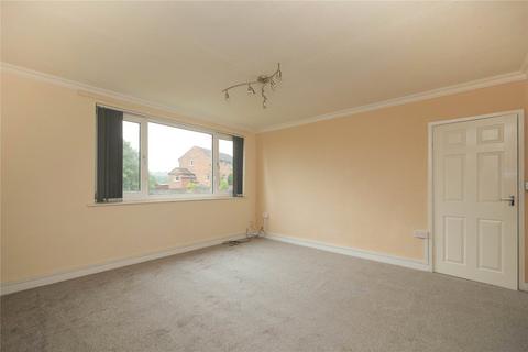 2 bedroom flat to rent, St. James Road, Shipley BD17