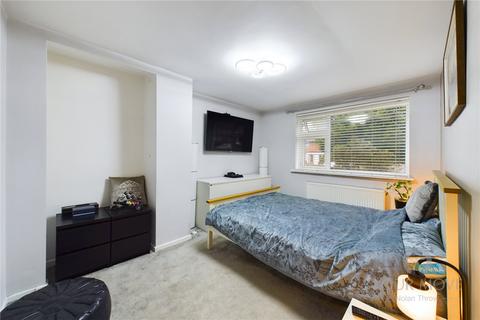 5 Moreton Way, Northampton, NN2 8PD