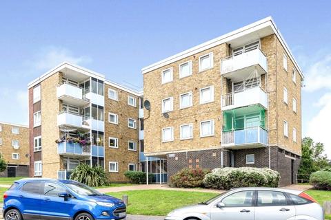 2 bedroom flat to rent, Burke Drive, Hampshire SO19