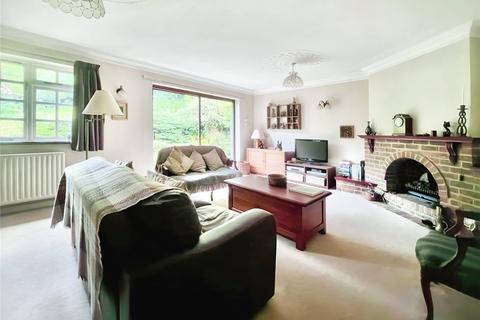 4 bedroom detached house for sale, Cossington Road, Chatham ME5