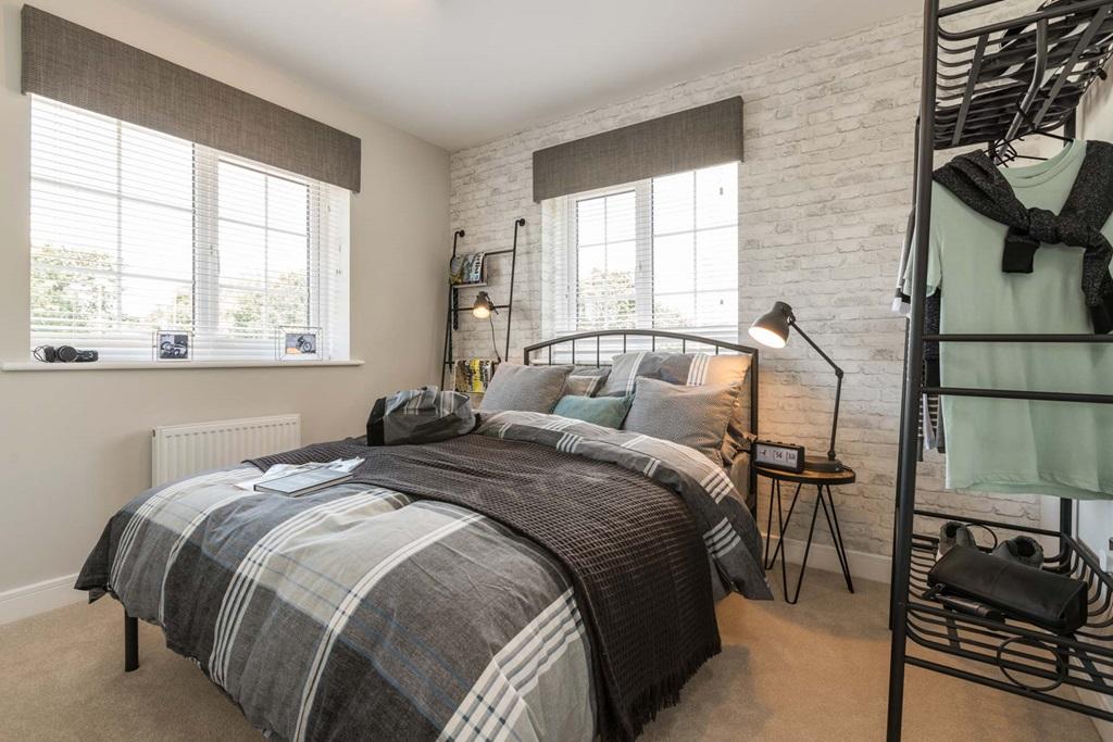 Light and spacious double bedroom