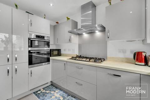 33 Anderson Drive, Peterborough, PE3 6HS
